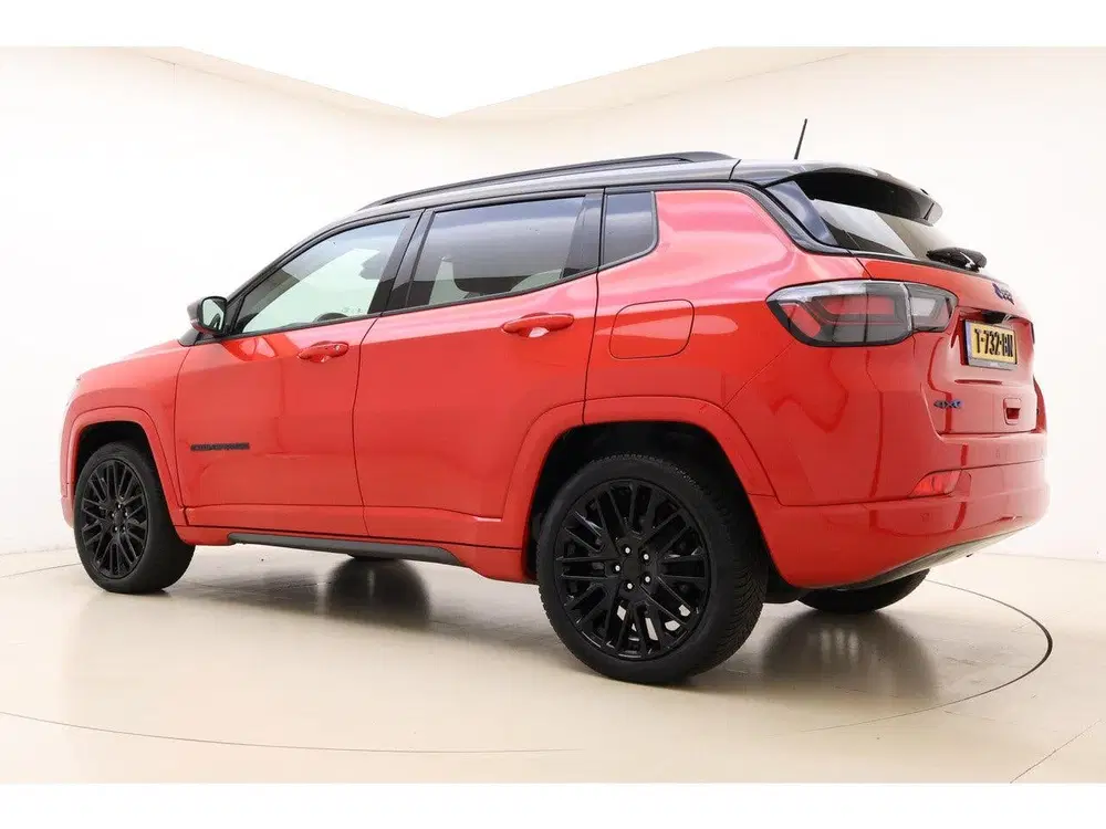 Jeep Compass 4xe 240 Plug-in Hybrid Electric S Automaat uit 2022, foto 12