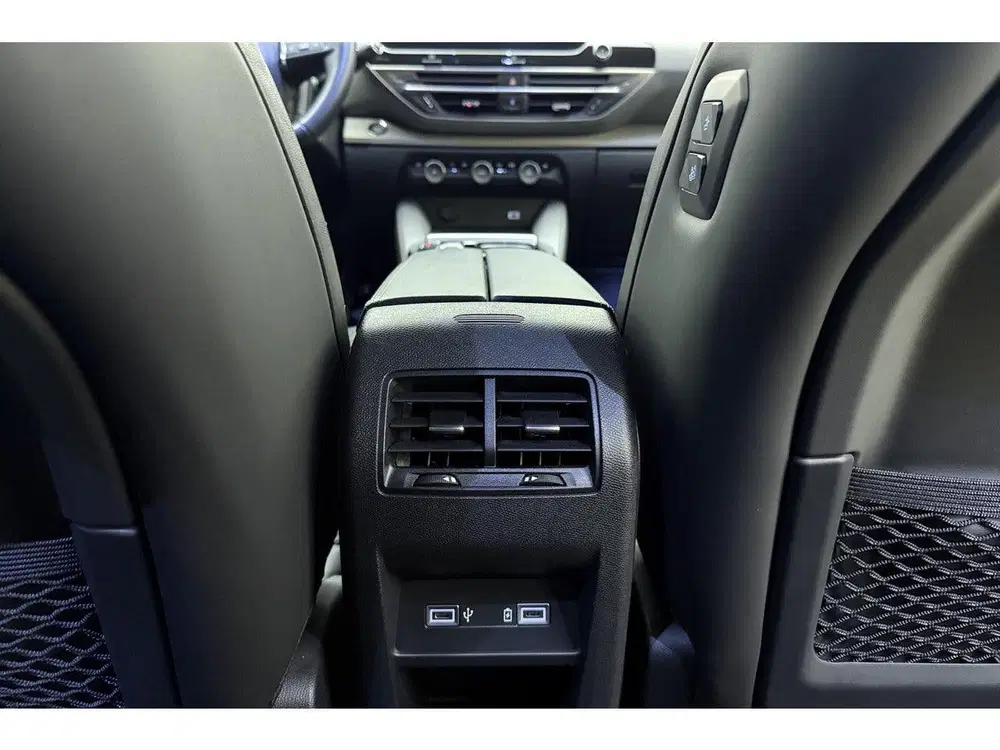 Citroën C5 X 1.6 Plug-in Hybrid 225 Shine uit 2023, foto 18