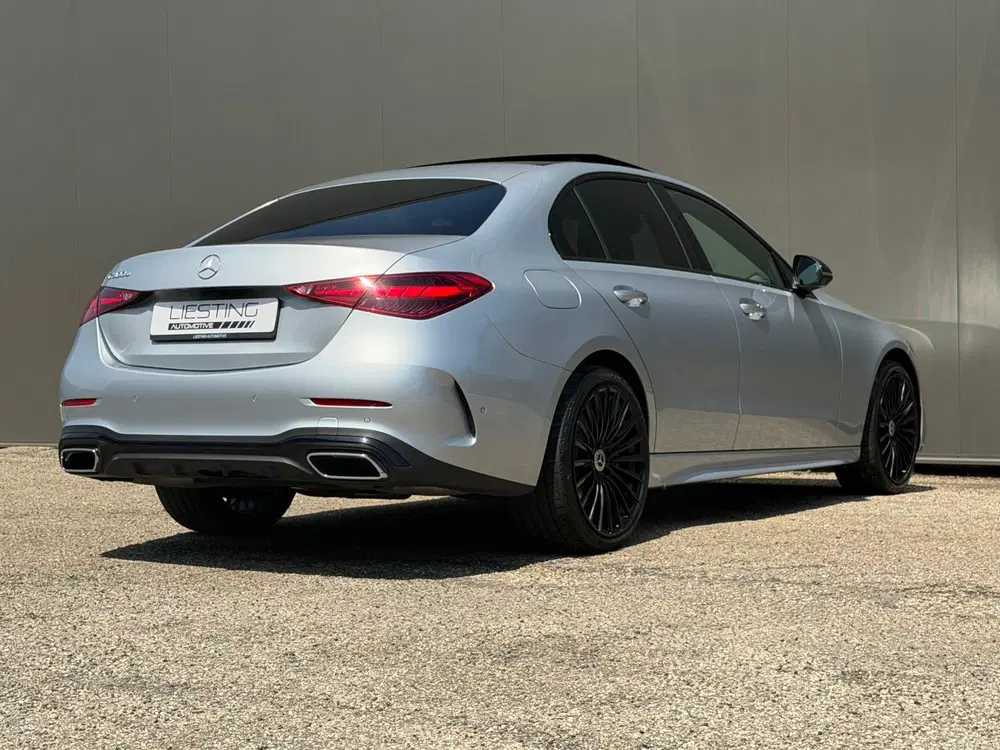 Mercedes-Benz C-Klasse 300e AMG Line Pano Burmester Trekhaak uit 2022, foto 10