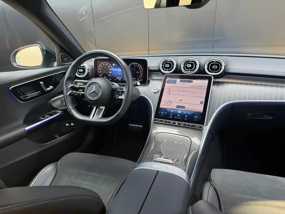 Mercedes-Benz C-Klasse 300e AMG Line Pano Burmester Trekhaak uit 2022, foto 3