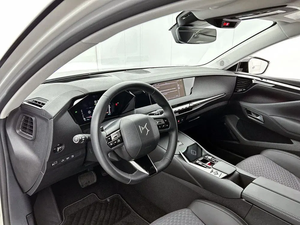 DS Automobiles DS 4 DS DS 4 1.6 PHEV Bastille 225pk Automaat uit 2025, foto 10