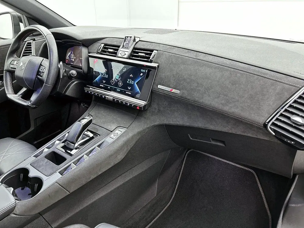 DS Automobiles 7 DS DS 7 Crossback E-Tense 4x4 Performance Line 300pk Automaa uit 2022, foto 12