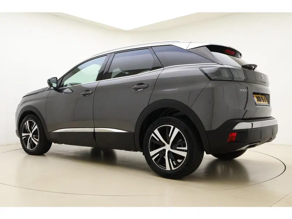 Peugeot 3008 1.2T 130pk GT uit 2024, foto 12
