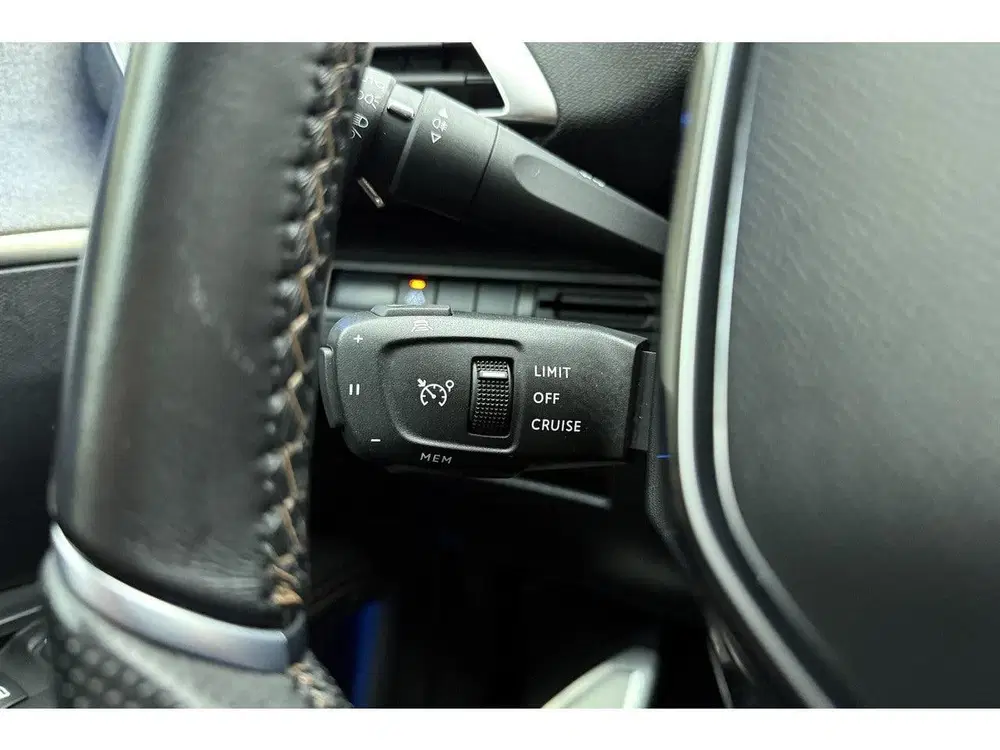 Peugeot 3008 1.2T 130pk GT uit 2024, foto 20