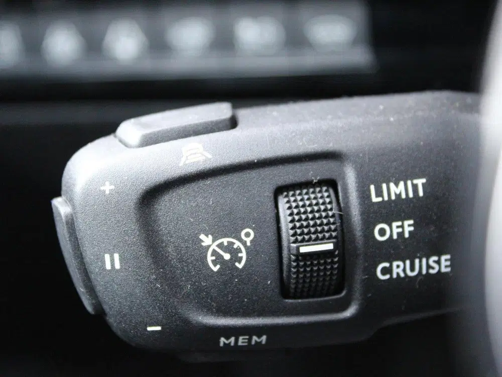 Peugeot 508 1.6 HYbrid Peugeot Sport Engineered uit 2021, foto 20