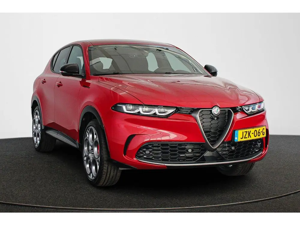 Alfa Romeo Tonale 1.3T 280pk PHEV Edizione Speciale uit 2023, foto 2