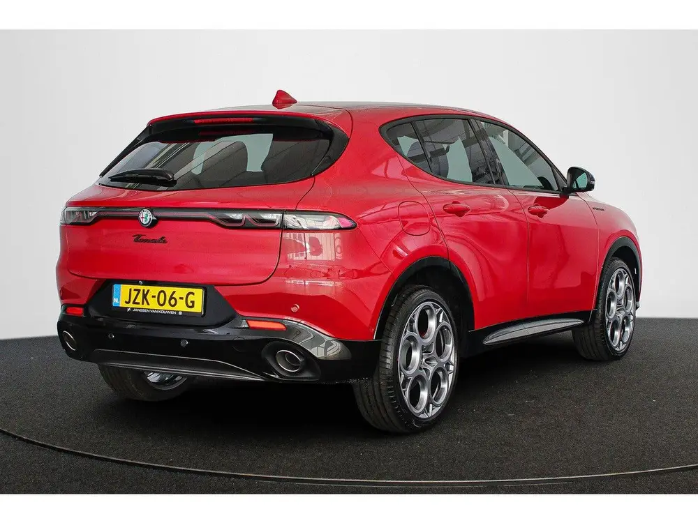 Alfa Romeo Tonale 1.3T 280pk PHEV Edizione Speciale uit 2023, foto 3