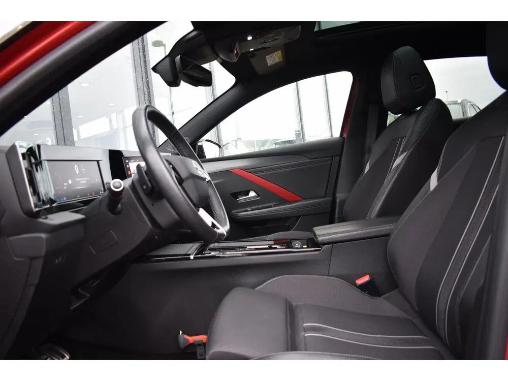 Opel Astra 1.6 Hybrid GS Line uit 2022, foto 11