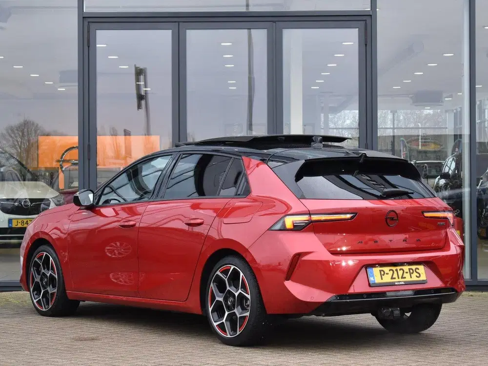 Opel Astra 1.6 Hybrid GS Line uit 2022, foto 5