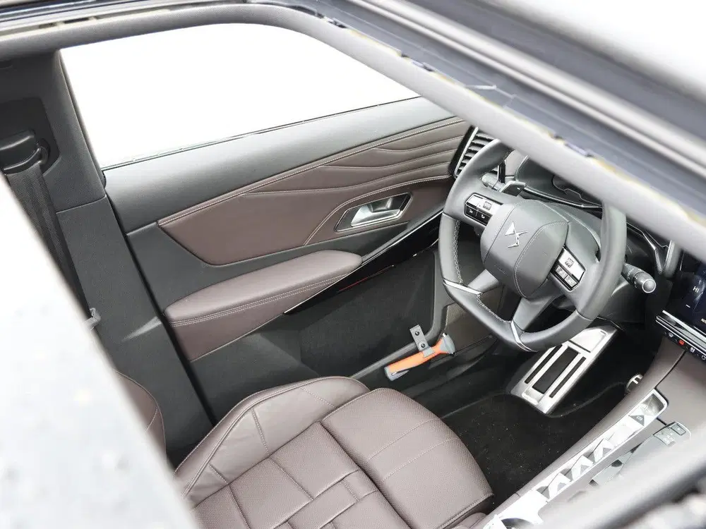 DS Automobiles DS 7 DS DS 7 1.6 PHEV 300 4x4 Etoile uit 2025, foto 5