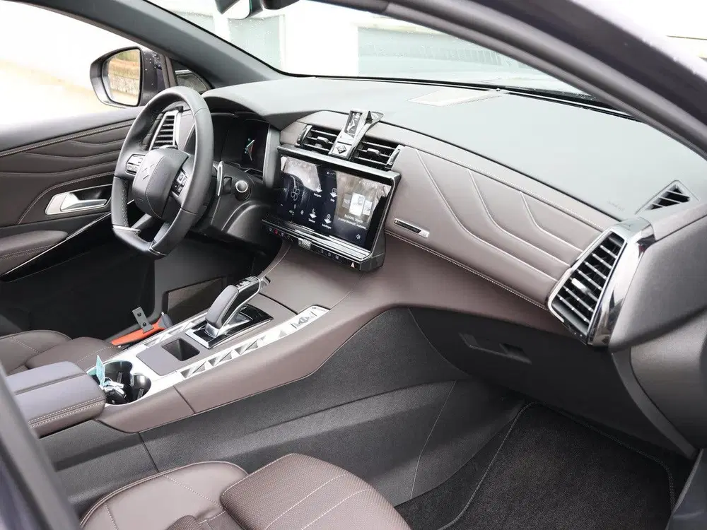 DS Automobiles DS 7 DS DS 7 1.6 PHEV 300 4x4 Etoile uit 2025, foto 6