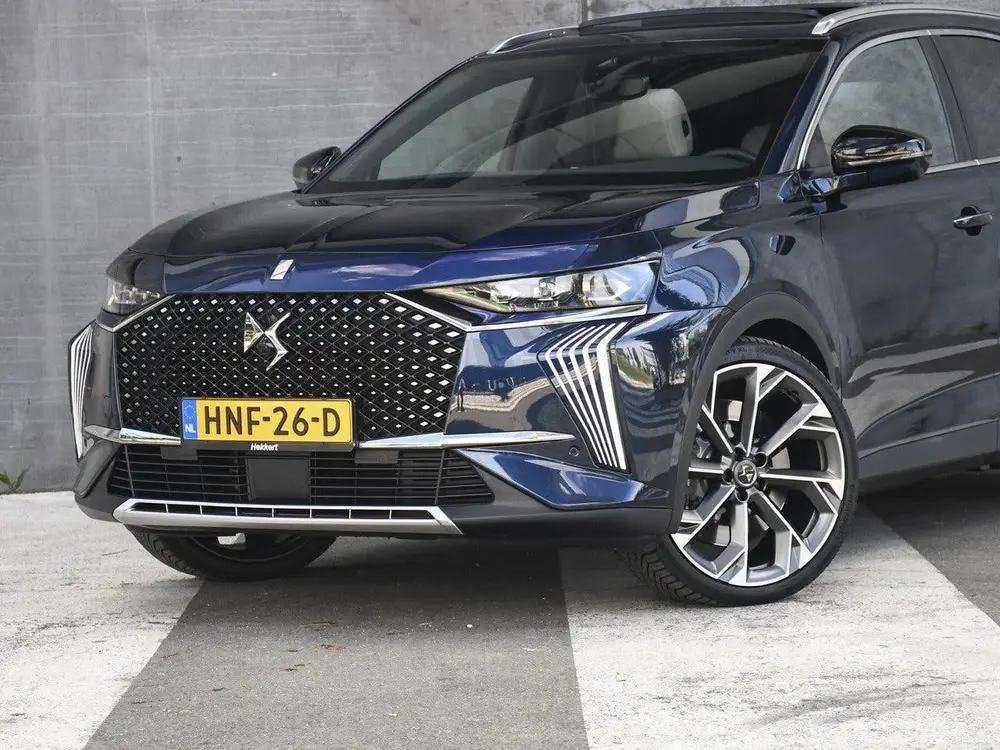 DS Automobiles DS 7 DS DS 7 Opéra 1.6 E-Tense 360pk 4x4 Automa uit 2023, foto 2