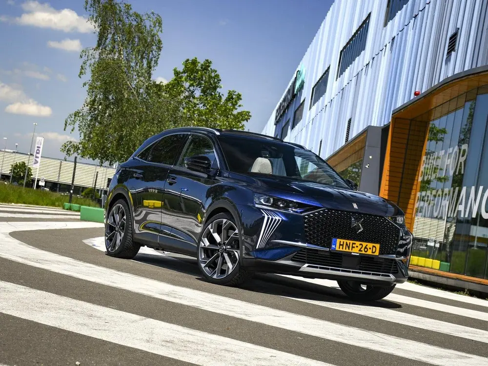 DS Automobiles DS 7 DS DS 7 Opéra 1.6 E-Tense 360pk 4x4 Automa uit 2023, foto 3