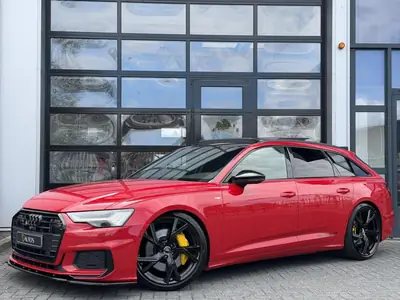 Audi A6 Avant 55 TFSI quattro V6 / RS / PANO / SFEER / LUXE uit 2019