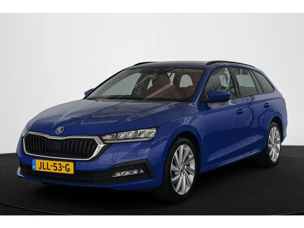 Skoda Octavia Combi 1.4 TSI iV PHEV Business Edition SOH uit 2022