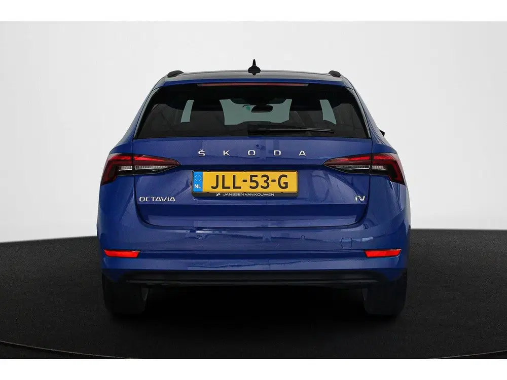Skoda Octavia Combi 1.4 TSI iV PHEV Business Edition SOH uit 2022, foto 15
