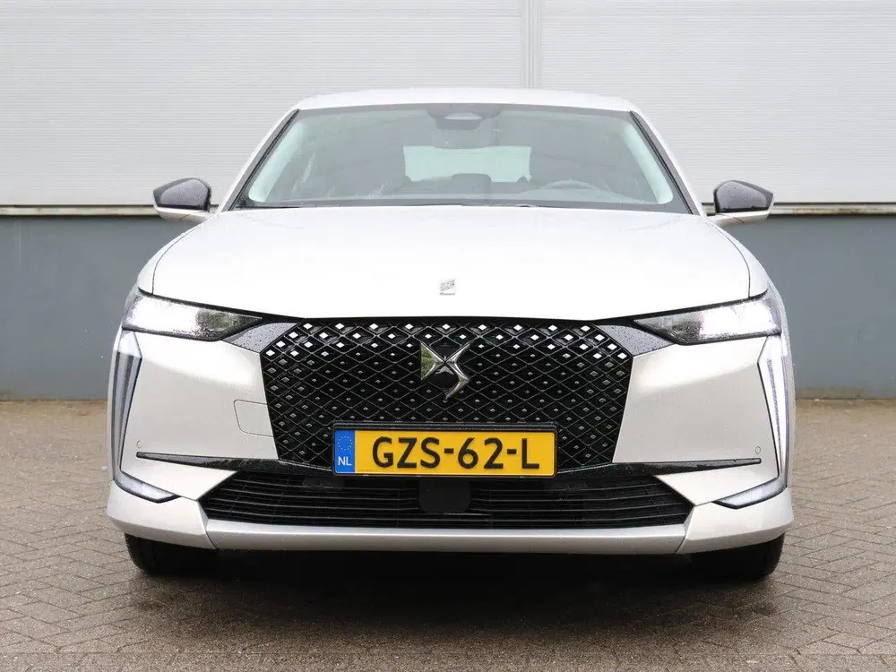 DS Automobiles DS 4 DS DS 4 1.2 145pk Hybrid Pallas uit 2025, foto 5