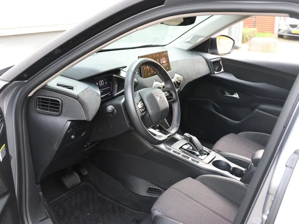 DS Automobiles DS 3 DS DS 3 E-Tense Performance Line 54 kWh 15 uit 2024, foto 12