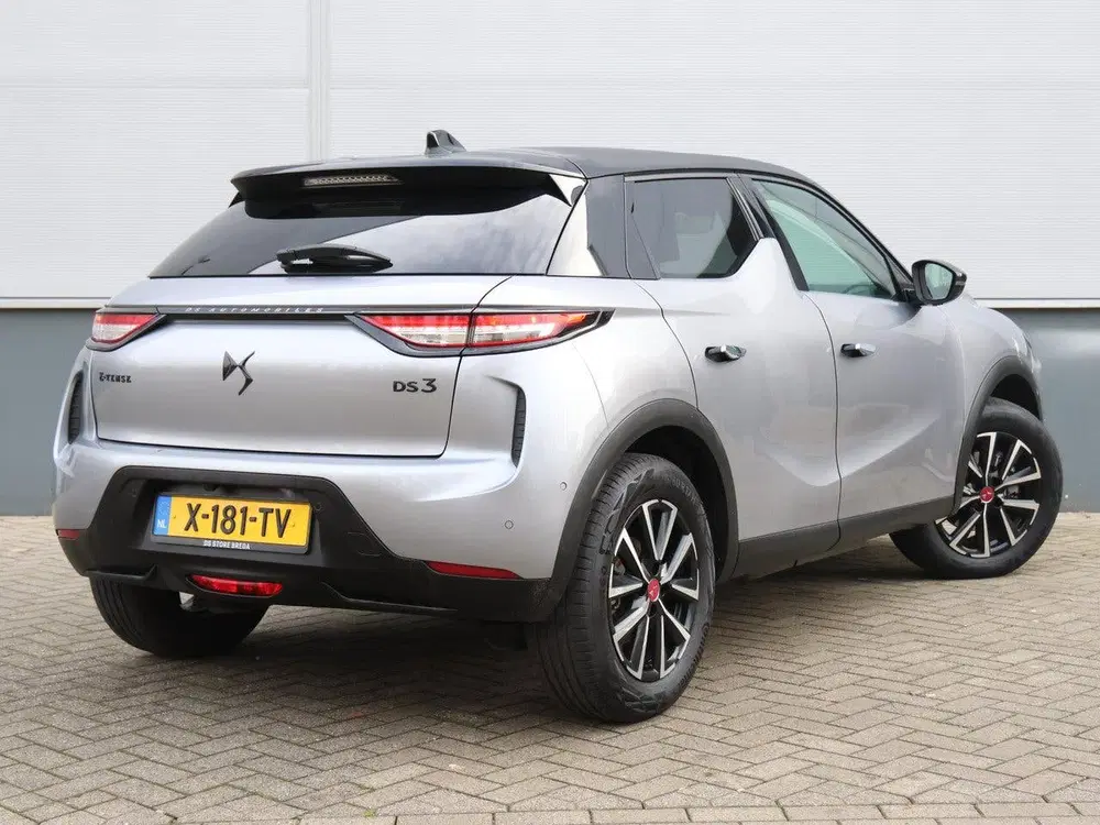 DS Automobiles DS 3 DS DS 3 E-Tense Performance Line 54 kWh 15 uit 2024, foto 3