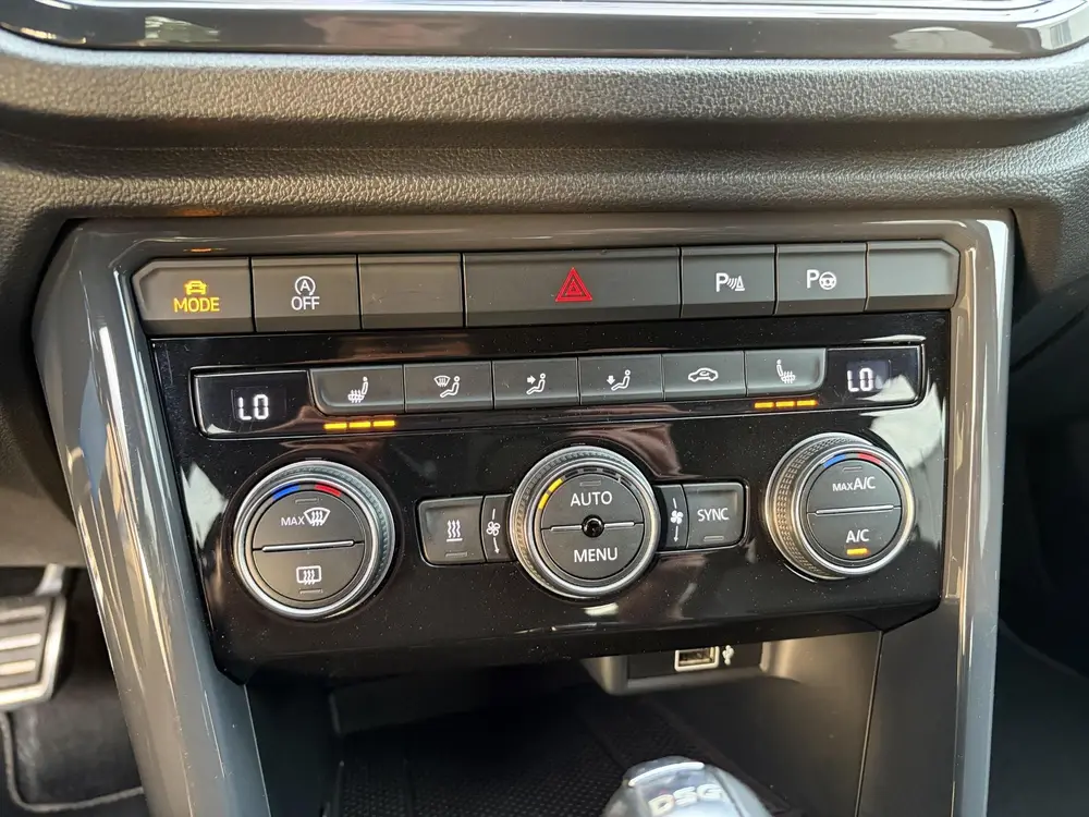Volkswagen T-Roc 1.5 TSI Sport 3x R-Line | Climate |Camera | uit 2019, foto 18