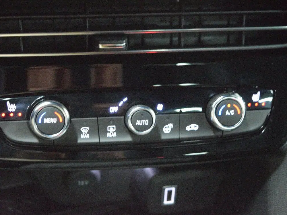 Opel Mokka Electric GS 54 kWh NAVIGATIE uit 2025, foto 16