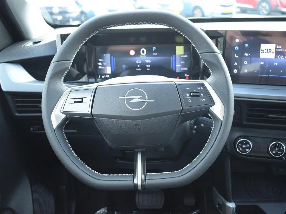 Opel Frontera Electric Edition 44 kWh CAMERA MET SENSORE uit 2025, foto 10