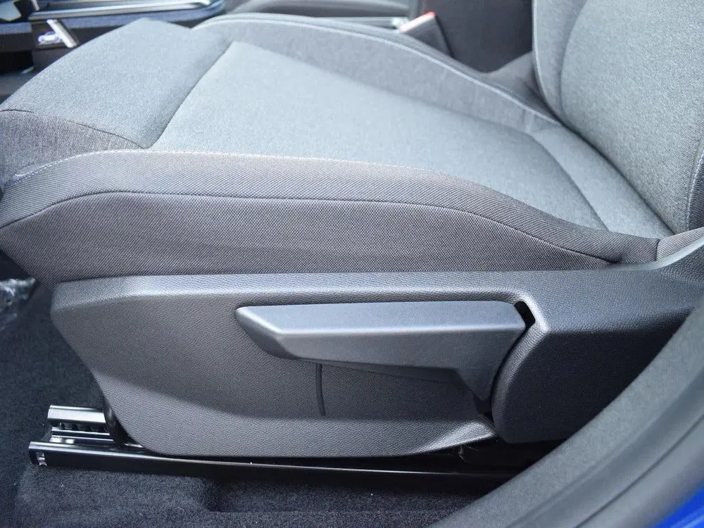 Opel Frontera Electric Edition 44 kWh CAMERA MET SENSORE uit 2025, foto 15