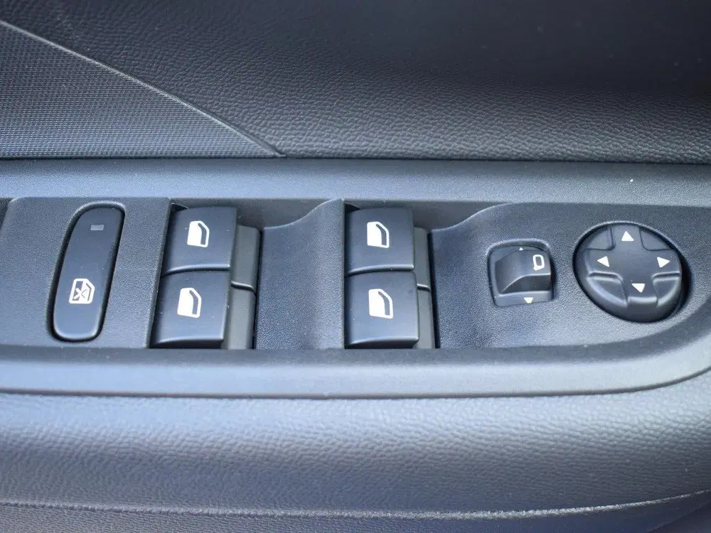 Opel Frontera Electric Edition 44 kWh CAMERA MET SENSORE uit 2025, foto 20