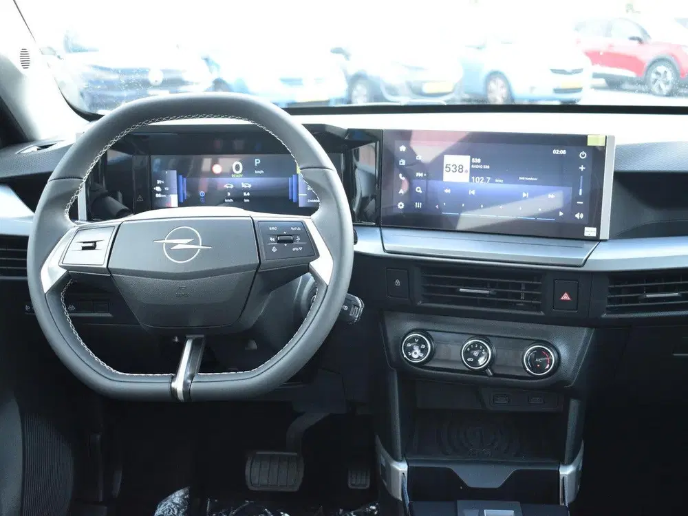 Opel Frontera Electric Edition 44 kWh CAMERA MET SENSORE uit 2025, foto 8