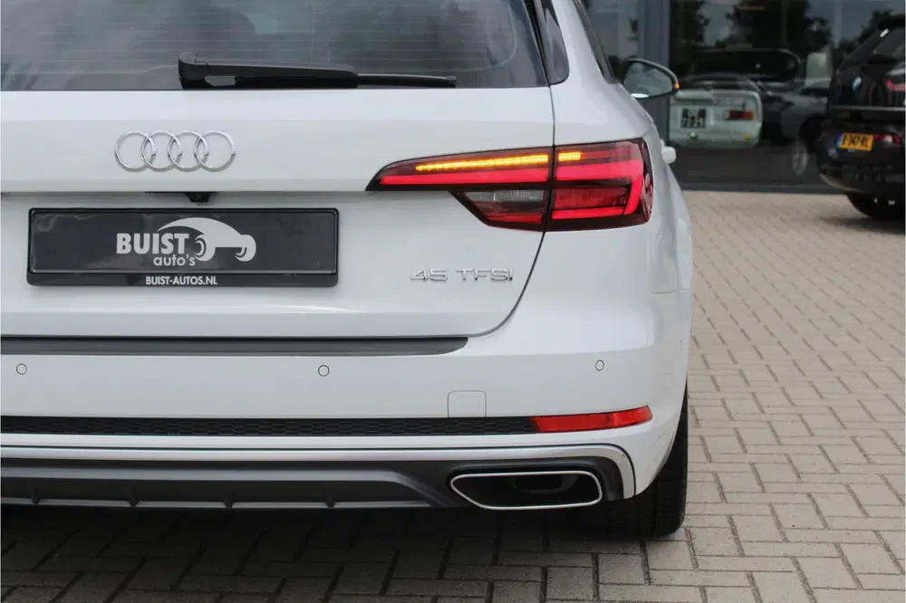 Audi A4 45 TFSI 245pk S-Line Edition PANO ACC LEER uit 2019, foto 9