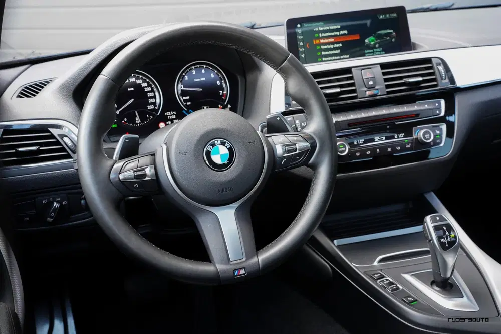BMW 1-serie M140i LCI2 uit 2019, foto 20