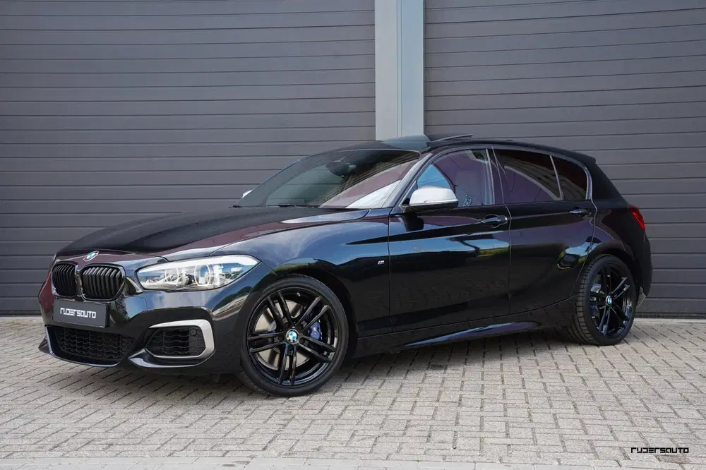 BMW 1-serie M140i LCI2 uit 2019, foto 3