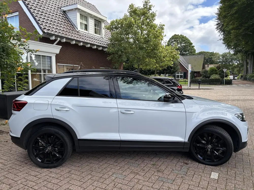 Volkswagen T-Roc 1.5 TSI DSG Sport|BlackStyle|Pano|White-Sil uit 2021, foto 6