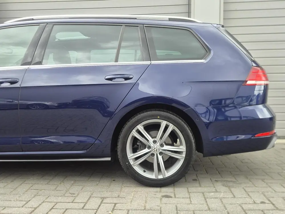 Volkswagen Golf 1.5 TSI Highline R-Line/Pano/ACC/Trekhaak/Le uit 2019, foto 9
