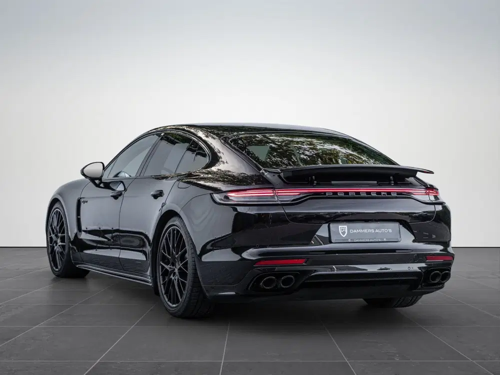 Porsche Panamera 2.9 4 E-Hybrid Sport-design Sport-uitlaat uit 2022, foto 2