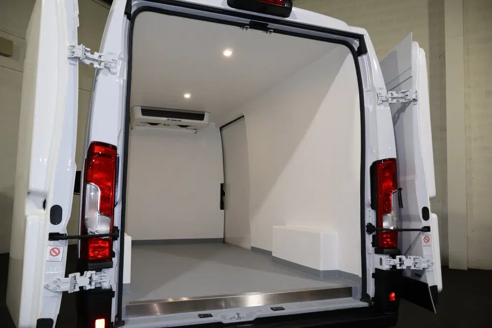 Fiat Ducato 2.2 MultiJet L3 H2 Automaat Koelwagen V300 uit 2024, foto 13