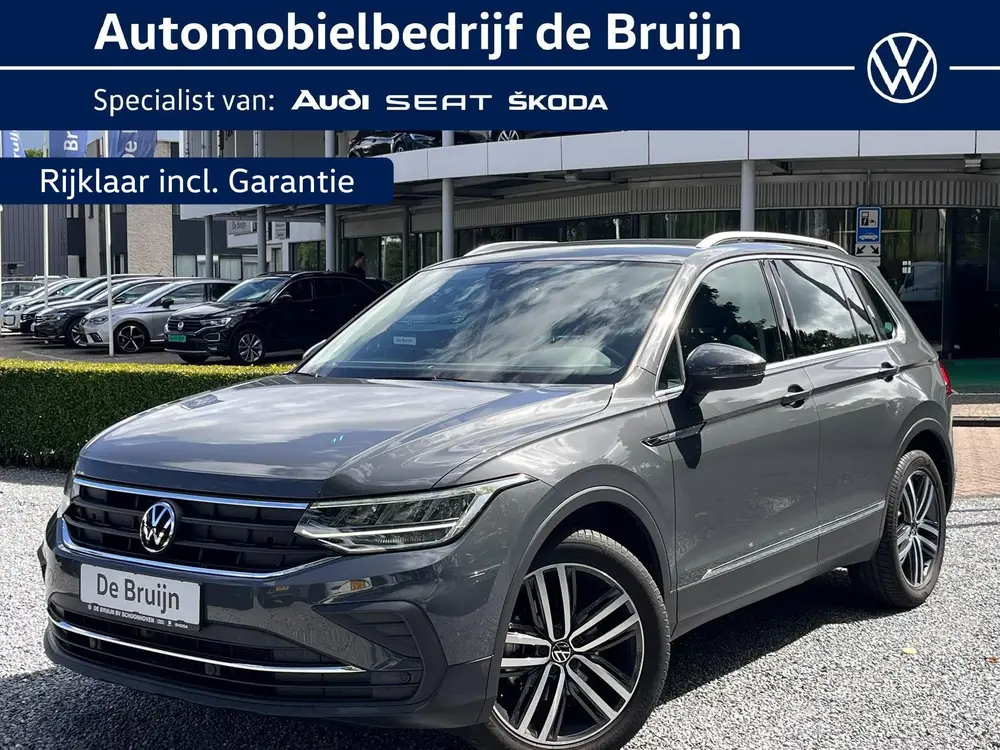 Volkswagen Tiguan 1.5 TSI Life Business (Trekhaak,Camera,Vir uit 2023
