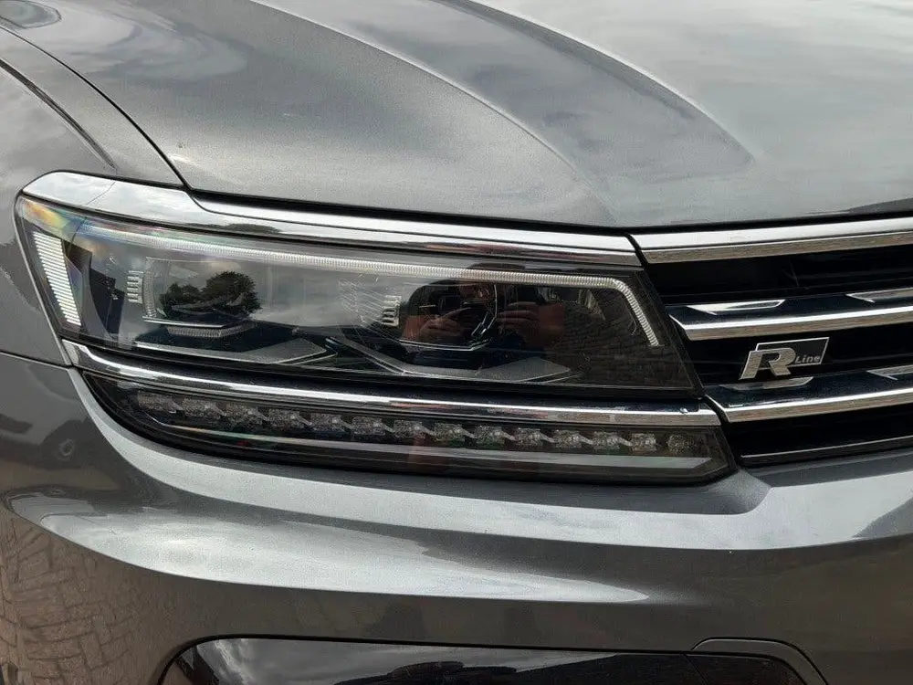 Volkswagen TIGUAN 1.5 TSI DSG R-Line Trekhaak 20 Inch Virtue uit 2019, foto 4