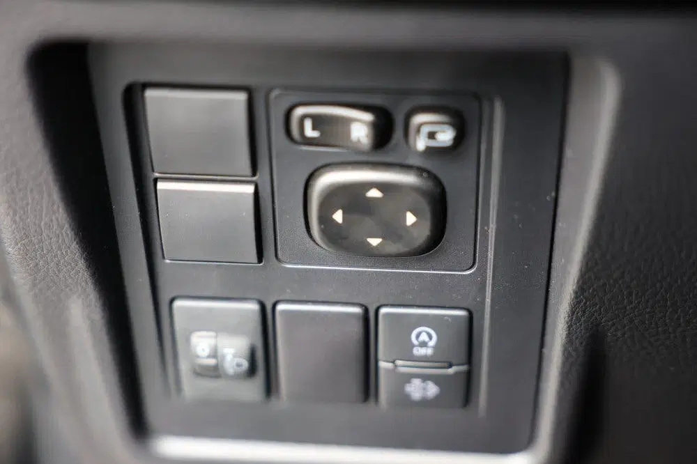 Toyota Land Cruiser 2.8 D-4D 3DRS CHALLENGER A uit 2021, foto 19