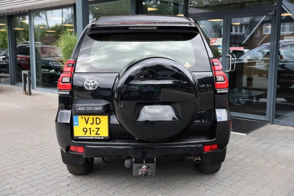 Toyota Land Cruiser 2.8 D-4D 3DRS CHALLENGER A uit 2021, foto 5