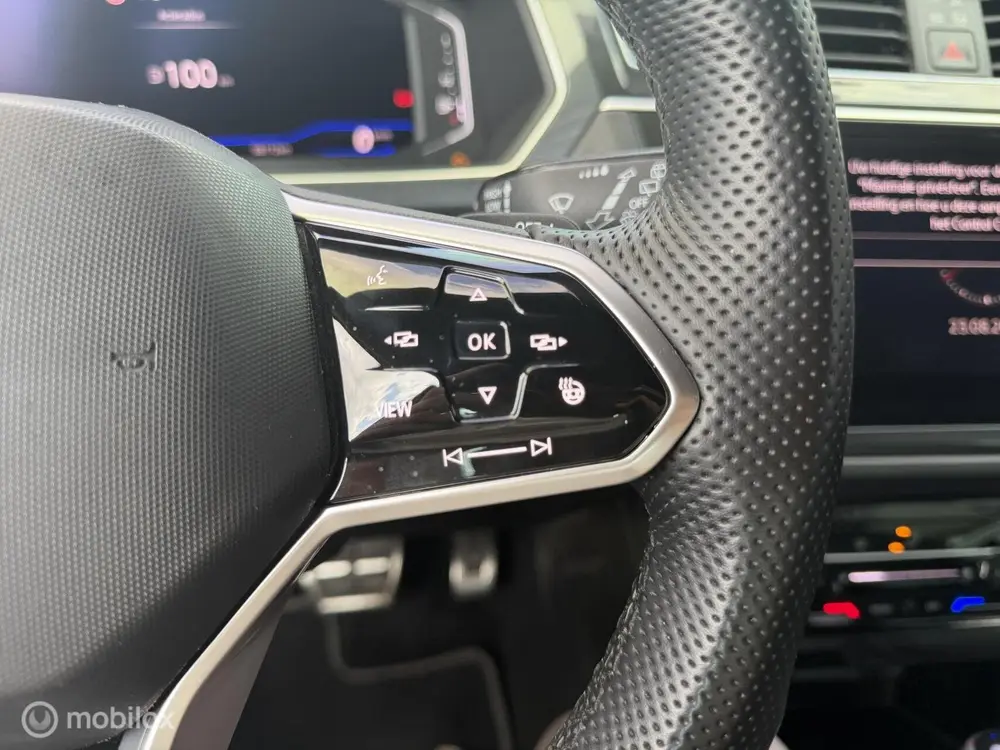 Volkswagen Tiguan 1.5 TSI R-Line Business DSG ACC Camera uit 2022, foto 14