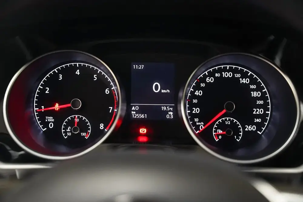 Volkswagen Touran 1.5 TSI Highline Business [ Adapt.cruise C uit 2020, foto 20