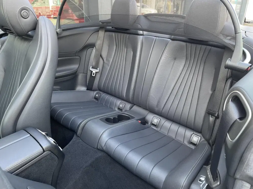 Mercedes-Benz E-Klasse 200 AMG Line uit 2020, foto 19
