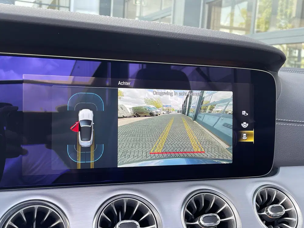 Mercedes-Benz E-Klasse 200 AMG Line uit 2020, foto 8
