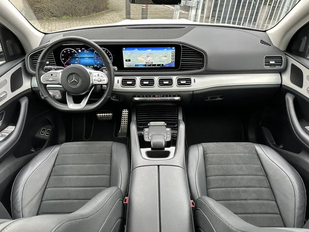 Mercedes-Benz GLE GLE 350e 4MATIC AMG Line AMG uit 2021, foto 3