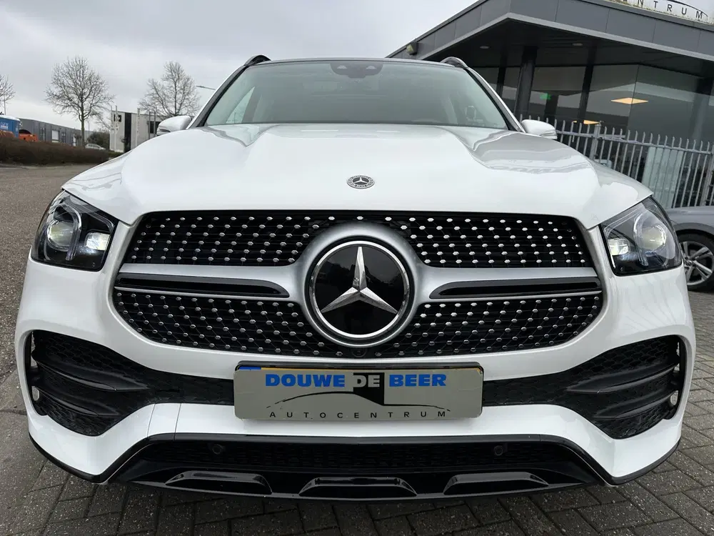 Mercedes-Benz GLE GLE 350e 4MATIC AMG Line AMG uit 2021, foto 4