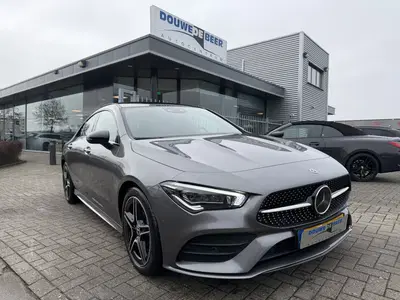 Mercedes-Benz CLA 200 Premium Plus AMG Line Pano-Dak uit 2023