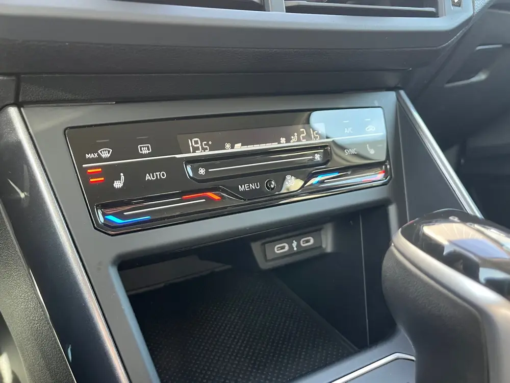 Volkswagen Taigo 1.0 TSI Life Edition Virtual Cockpit / Stoe uit 2024, foto 14