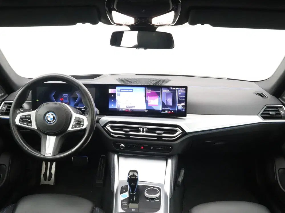 BMW i4 eDrive40 High Executive 84 kWh SoH 93% uit 2022, foto 14