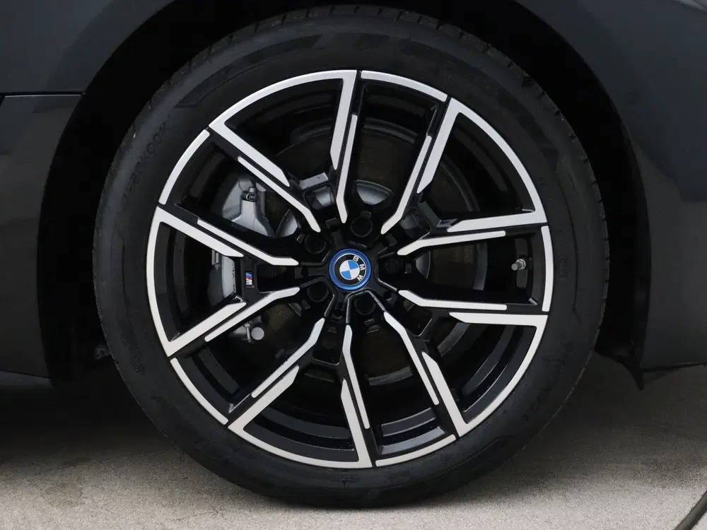 BMW i4 eDrive40 High Executive 84 kWh SoH 93% uit 2022, foto 20
